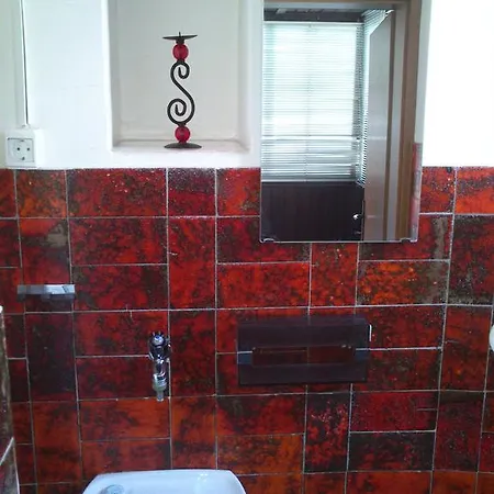 Apartament Rtv Central *
